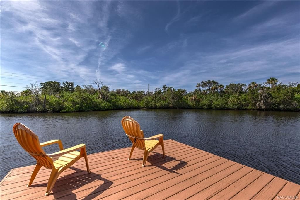 Crystal River, Citrus County, FL Lakefront Property, Waterfront