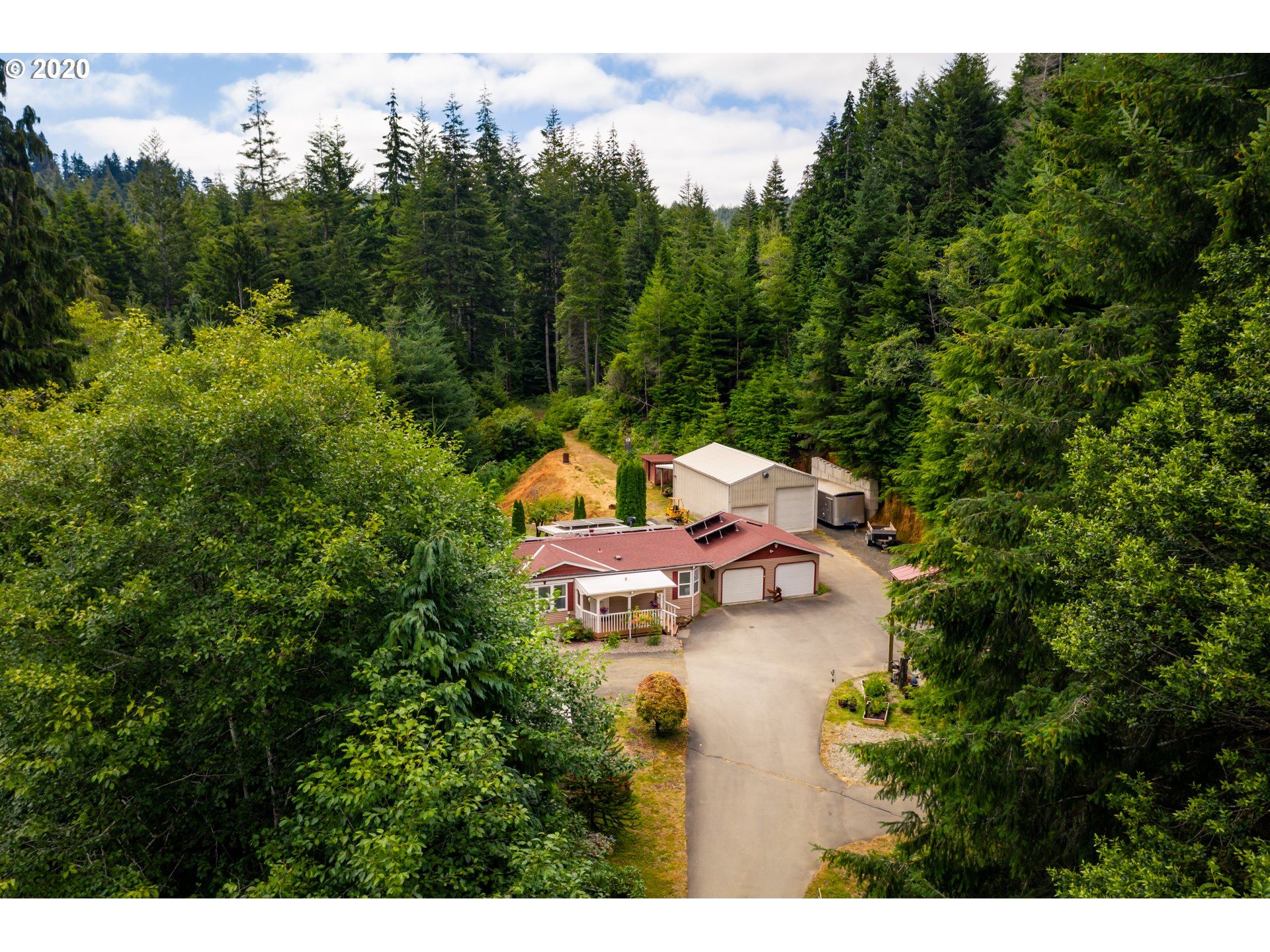 Coos Bay, Coos County, OR Lakefront Property, Waterfront Property, House for sale Property ID