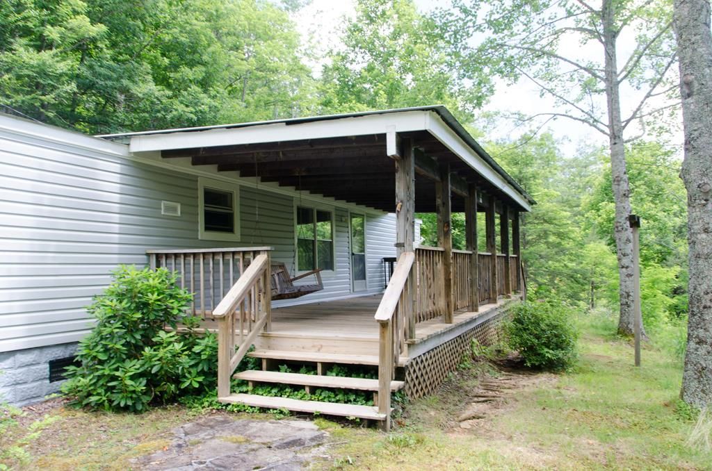 Burnsville, Yancey County, NC House for sale Property ID 338679300