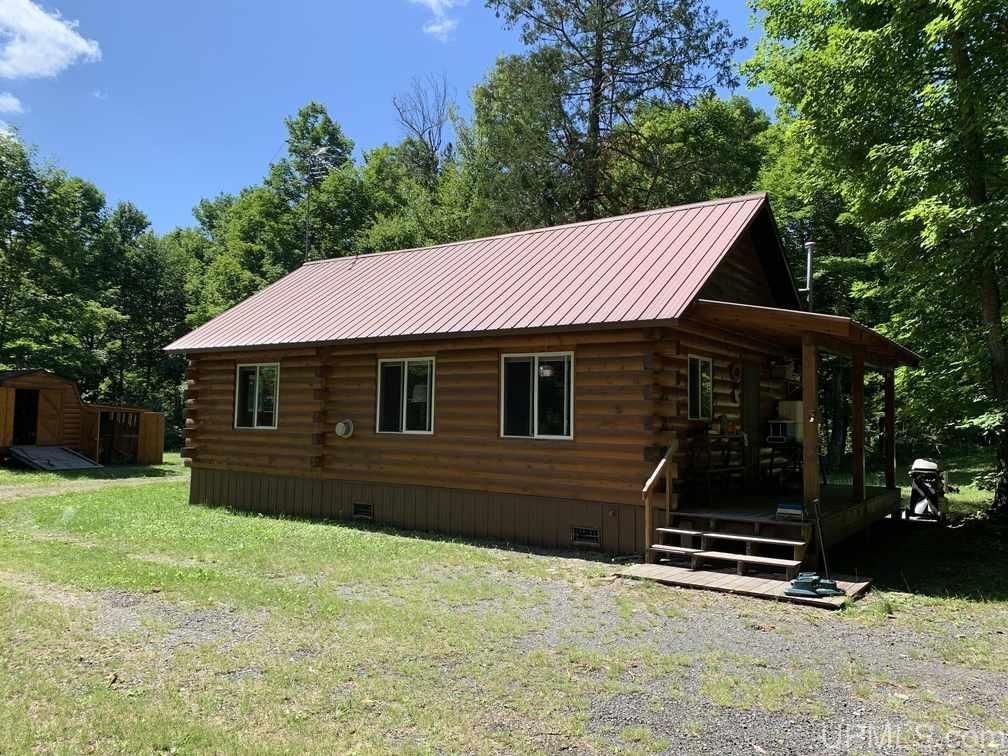 Skanee, Baraga County, MI Lakefront Property, Waterfront Property