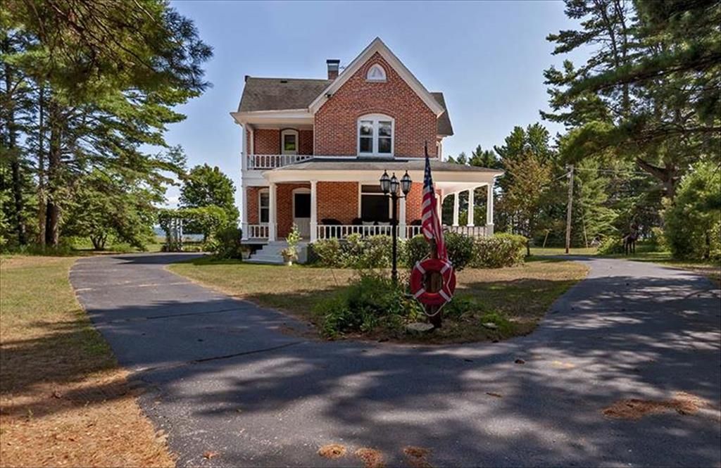 Menominee, Menominee County, MI House for sale Property ID 338828730