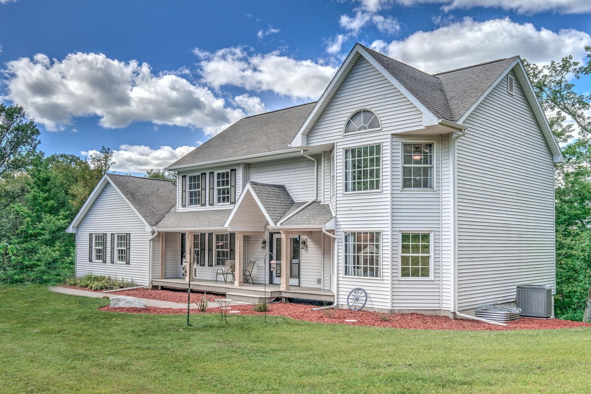 East Farmington, Polk County, WI House for sale Property ID 338930774