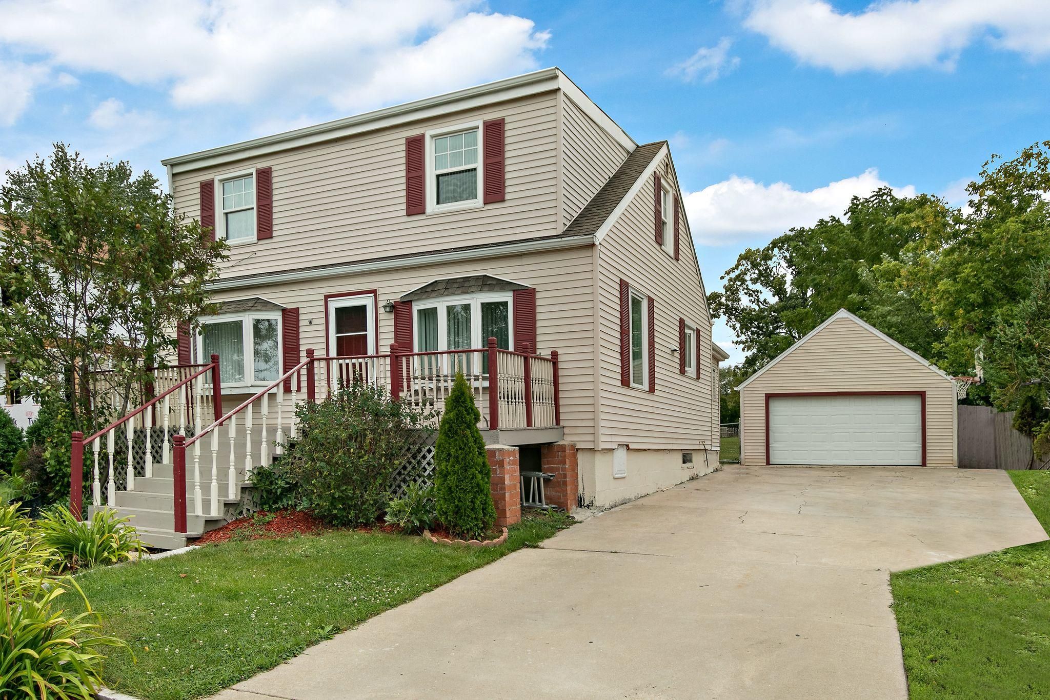 Kenosha, Kenosha County, WI House for sale Property ID 339121620