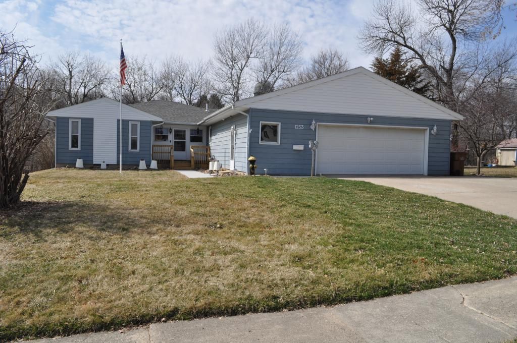 Carroll, Carroll County, IA House for sale Property ID 337621122