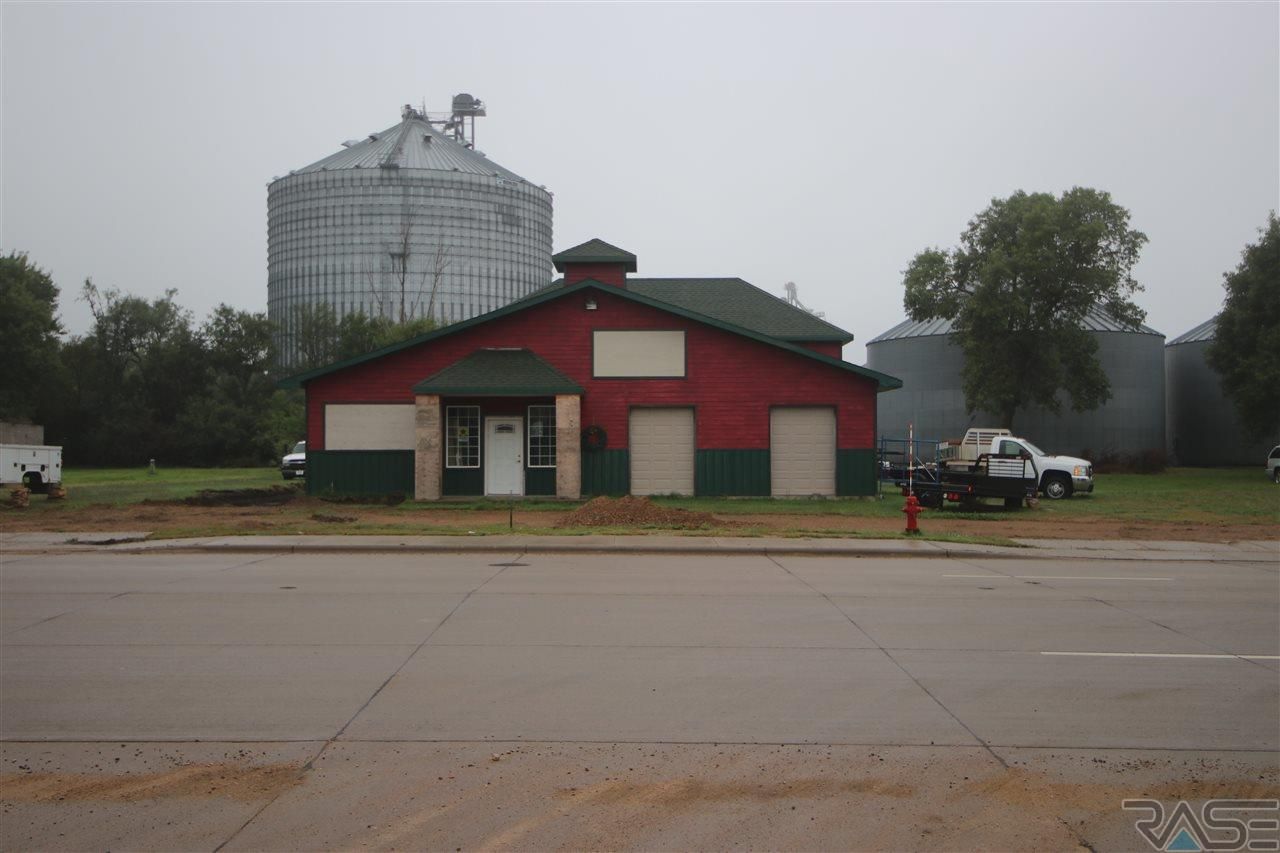 Beresford, Union County, SD Commercial Property, House for sale