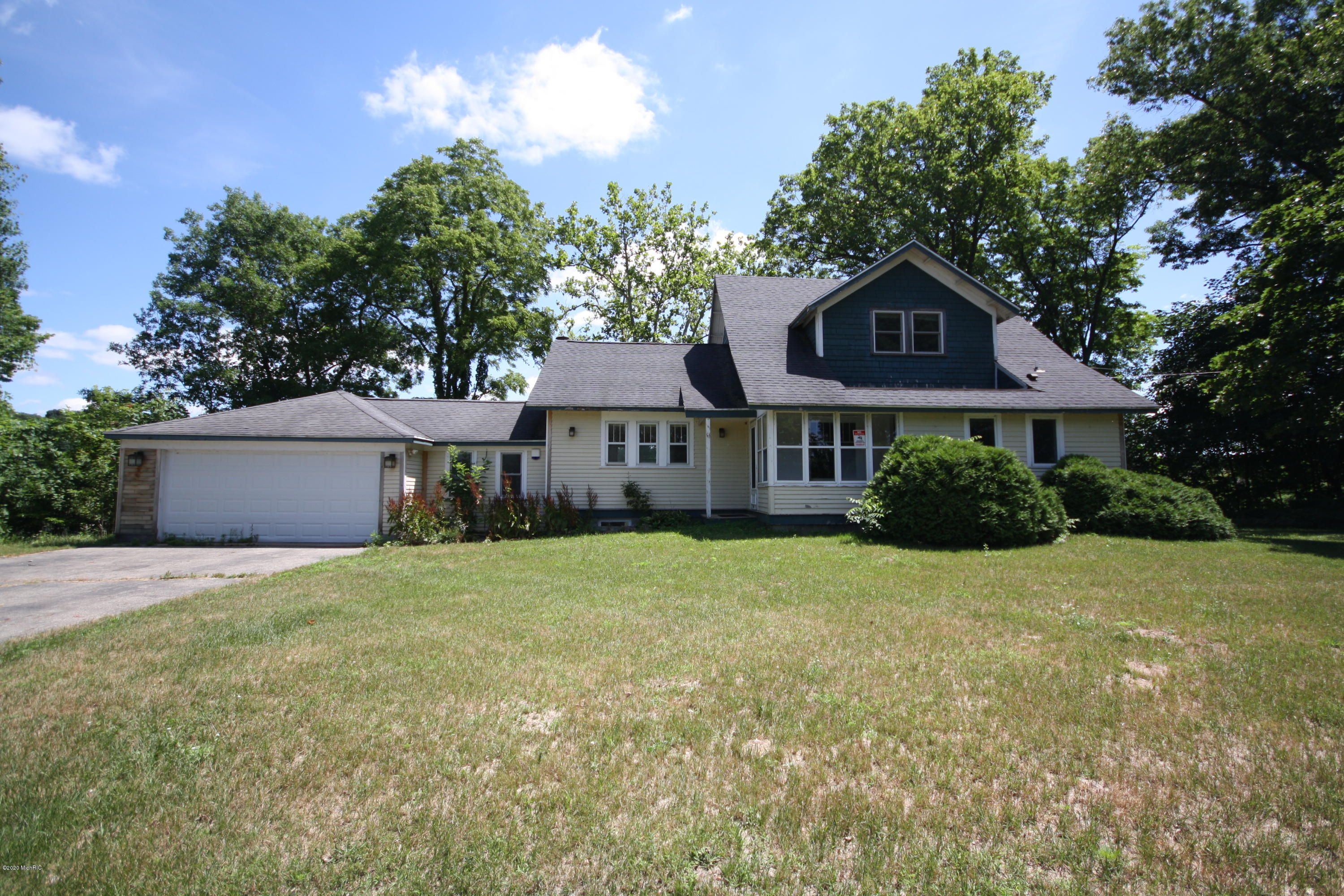 Kalamazoo, Kalamazoo County, MI Lakefront Property, Waterfront Property