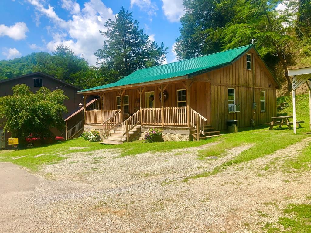 Pikeville, Pike County, KY House for sale Property ID 335855803