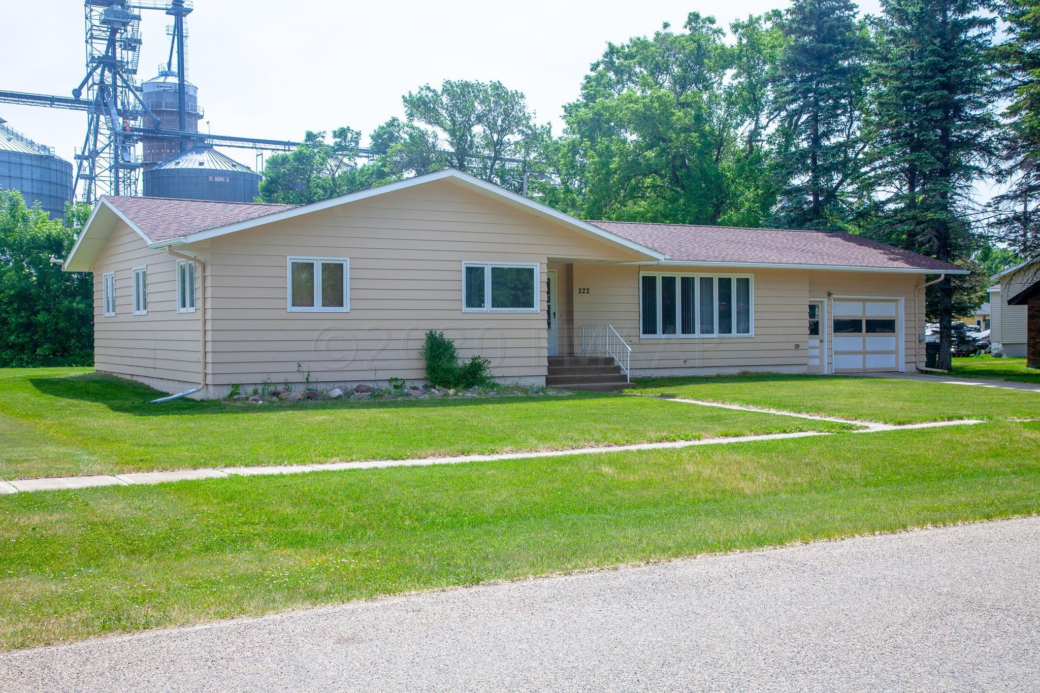 Hunter, Cass County, ND House for sale Property ID 338318511 LandWatch