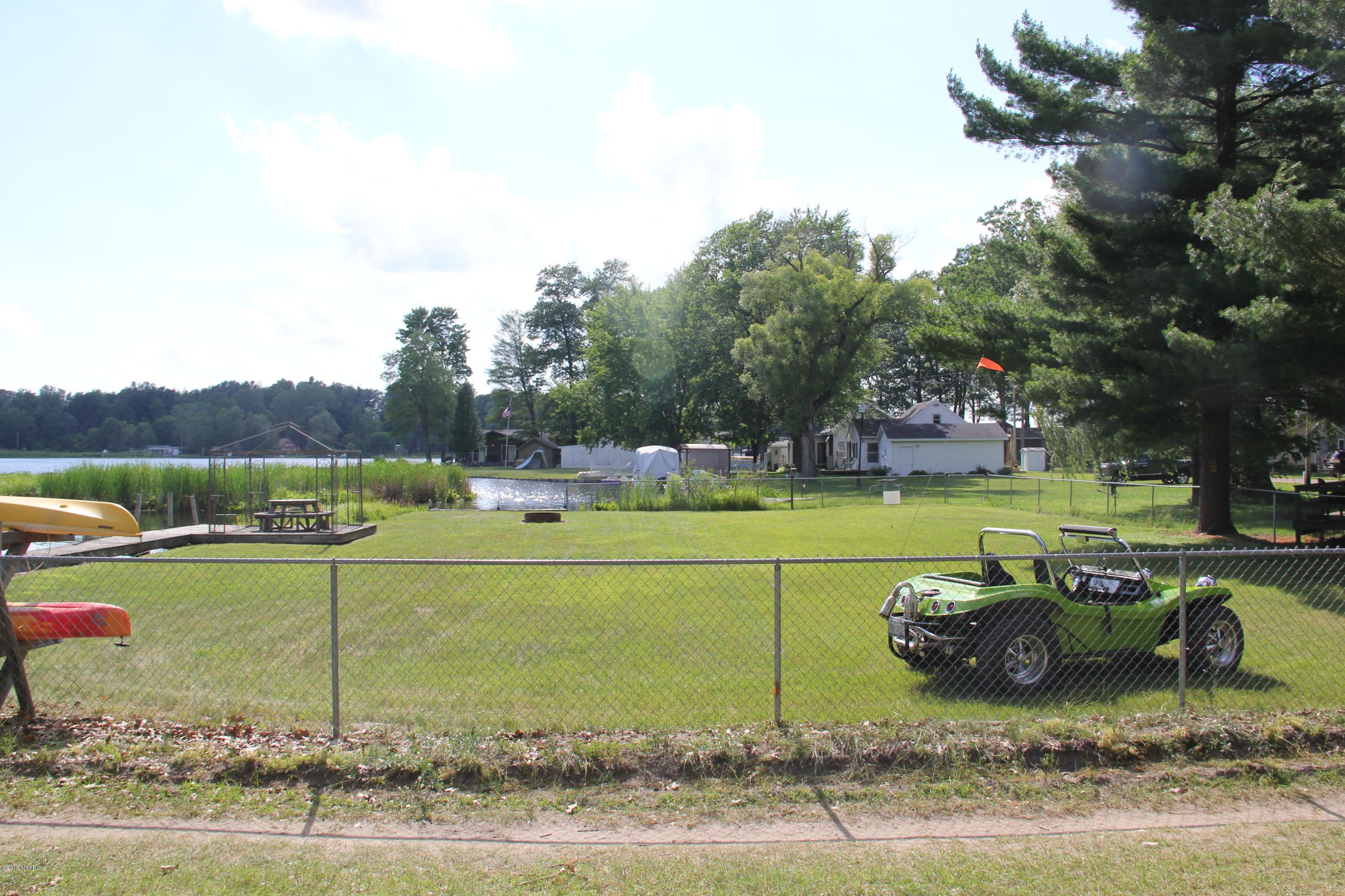 Chippewa Lake, Mecosta County, MI Undeveloped Land, Lakefront Property
