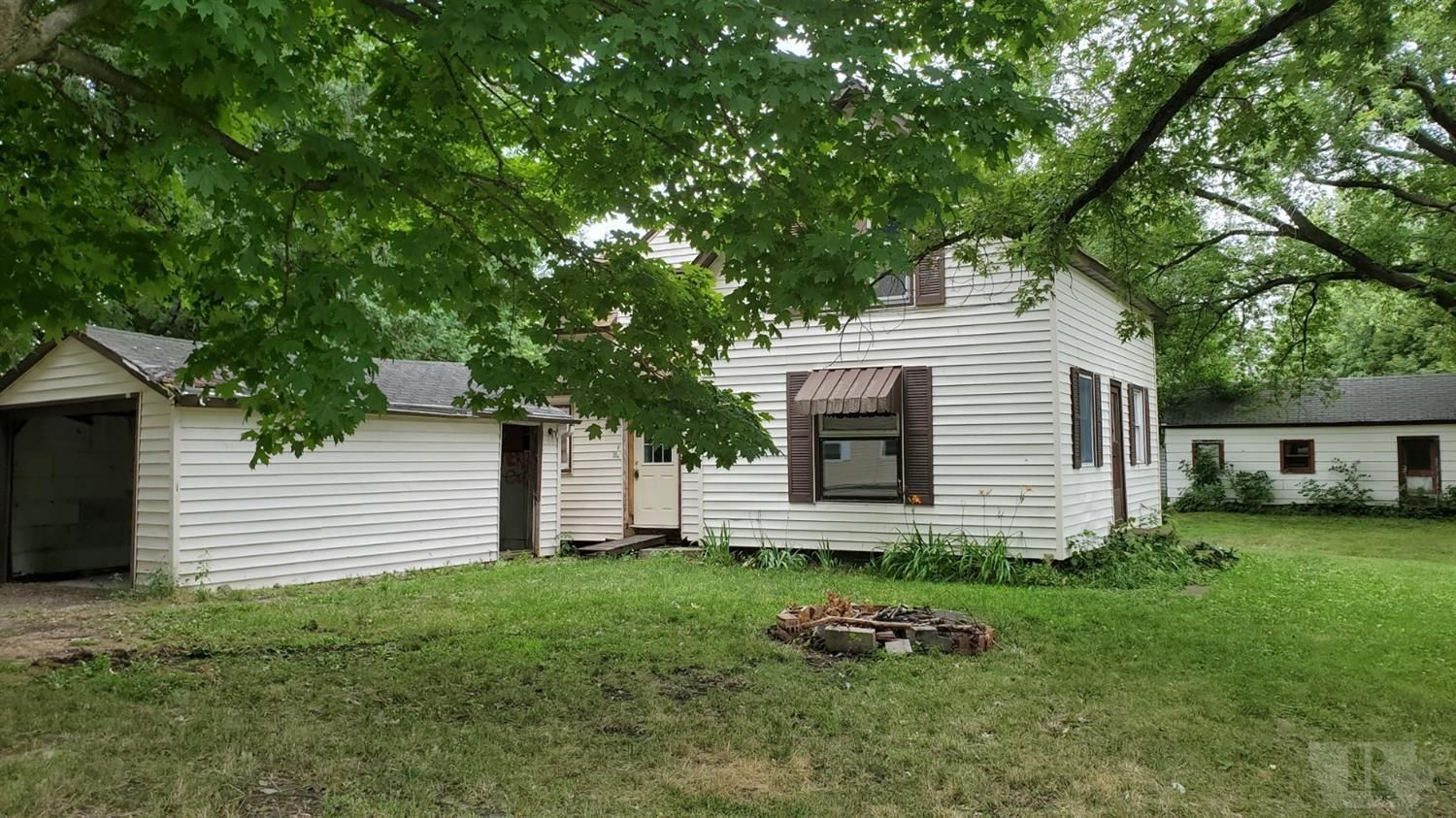 Crystal Lake, Hancock County, IA House for sale Property ID 337223456