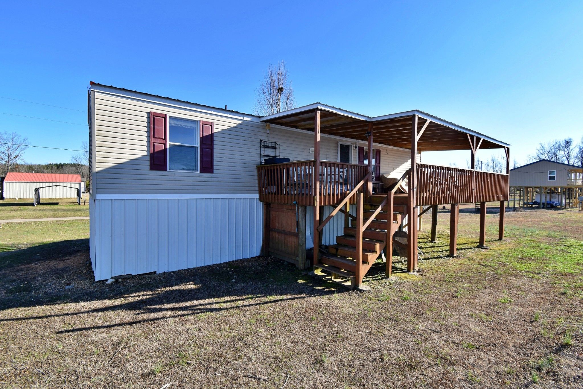 Linden, Perry County, TN Lakefront Property, Waterfront Property, House