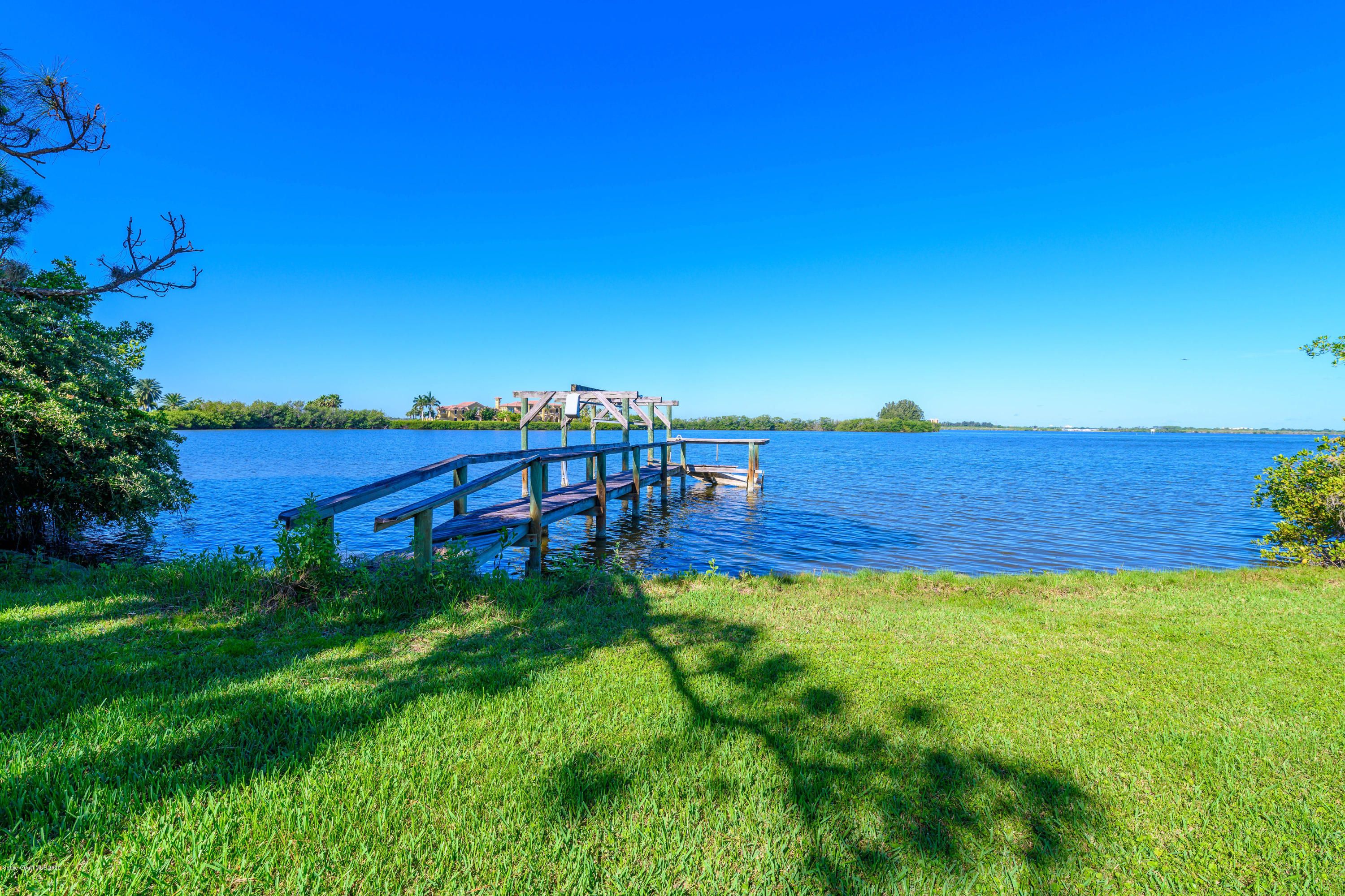Merritt Island, Brevard County, FL Lakefront Property, Waterfront