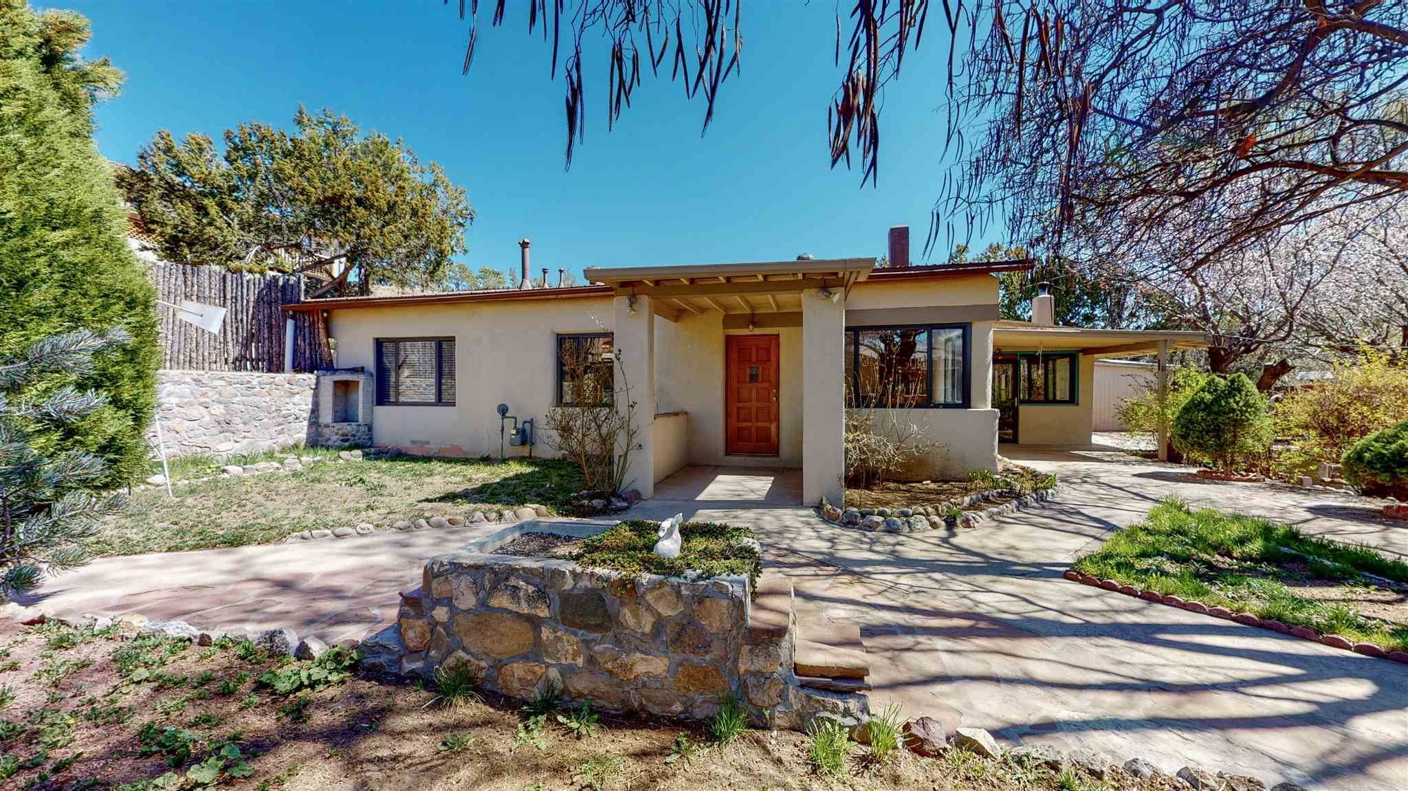 Tesuque, Santa Fe County, NM House for sale Property ID 337804086