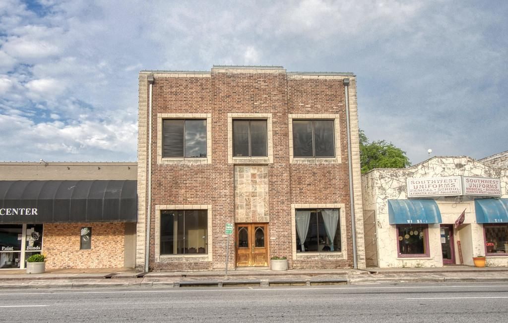 Uvalde, Uvalde County, TX Commercial Property, House for sale Property