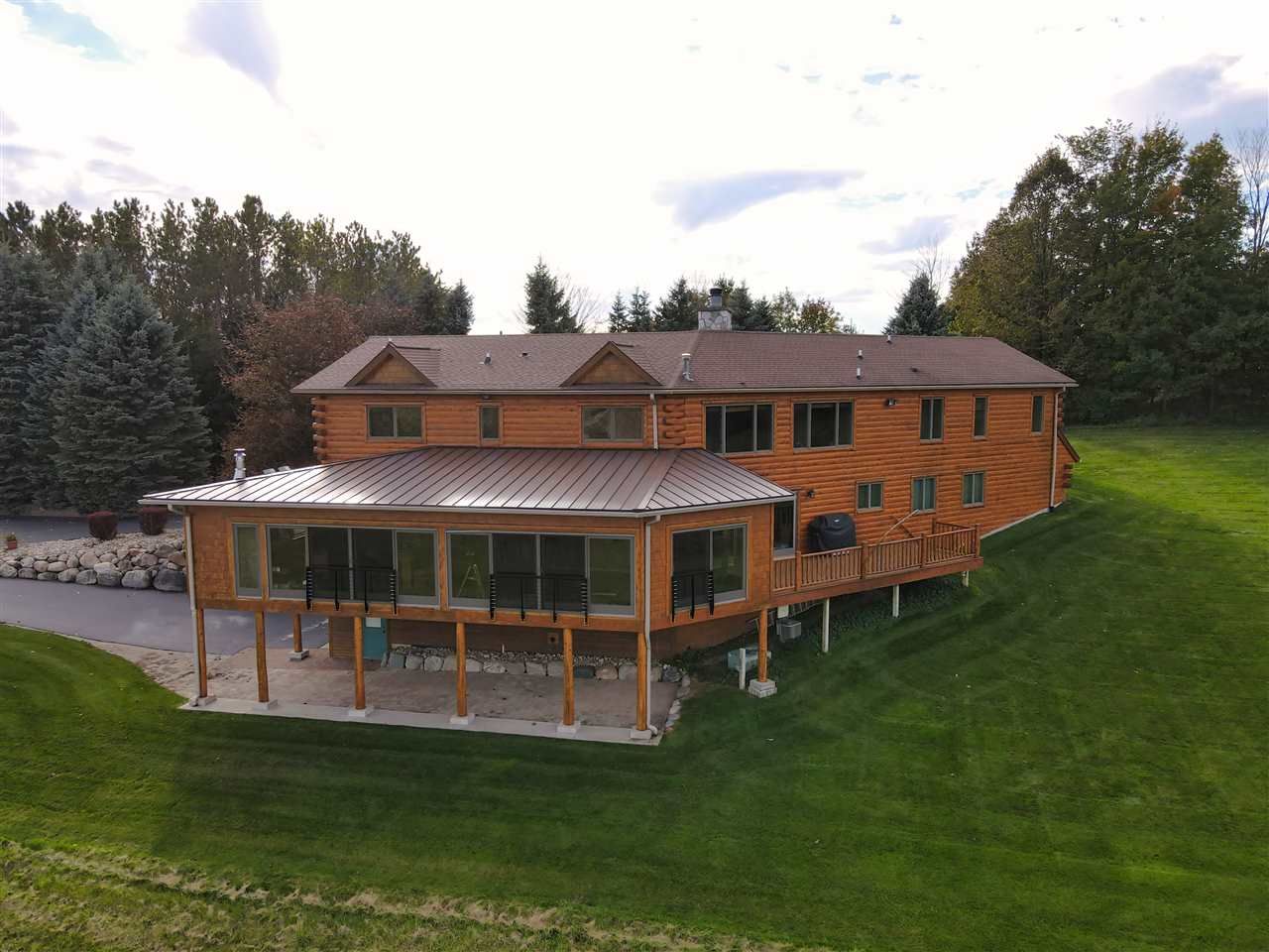 Charlevoix, Charlevoix County, MI House for sale Property ID 339340755