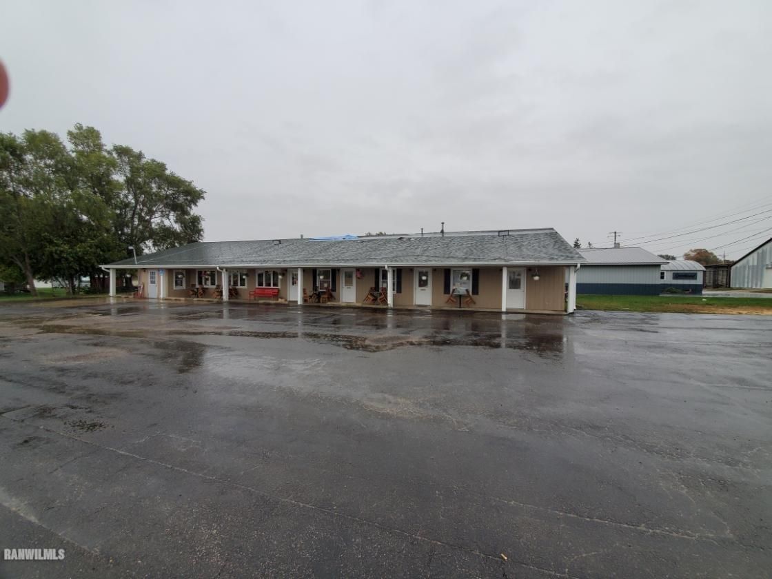 Forreston, Ogle County, IL Commercial Property, House for sale Property