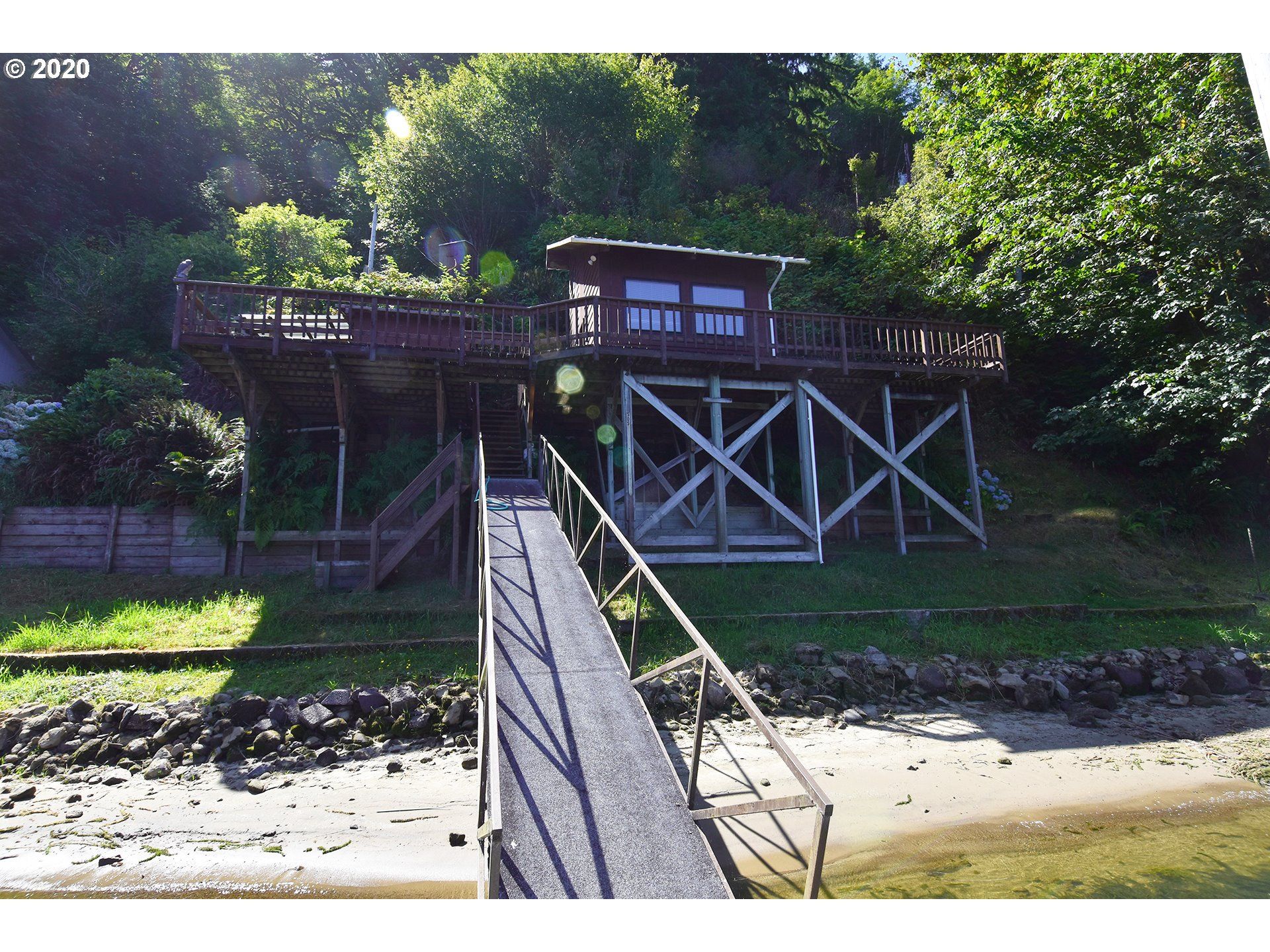 Lakeside, Coos County, OR Lakefront Property, Waterfront Property
