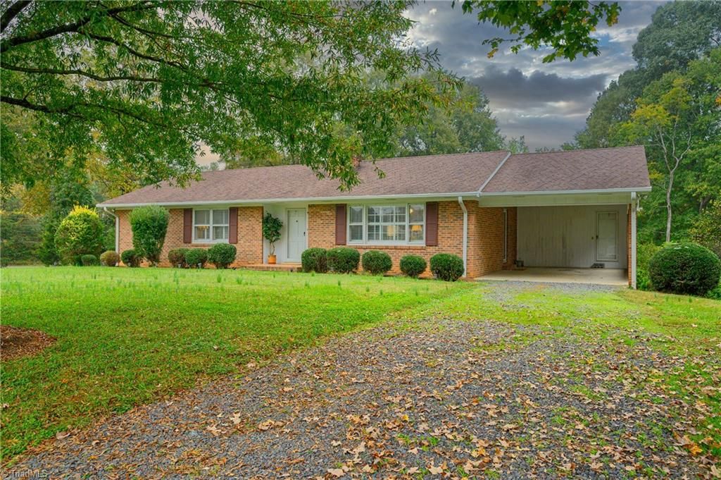 Mocksville, Davie County, NC House for sale Property ID 408713996