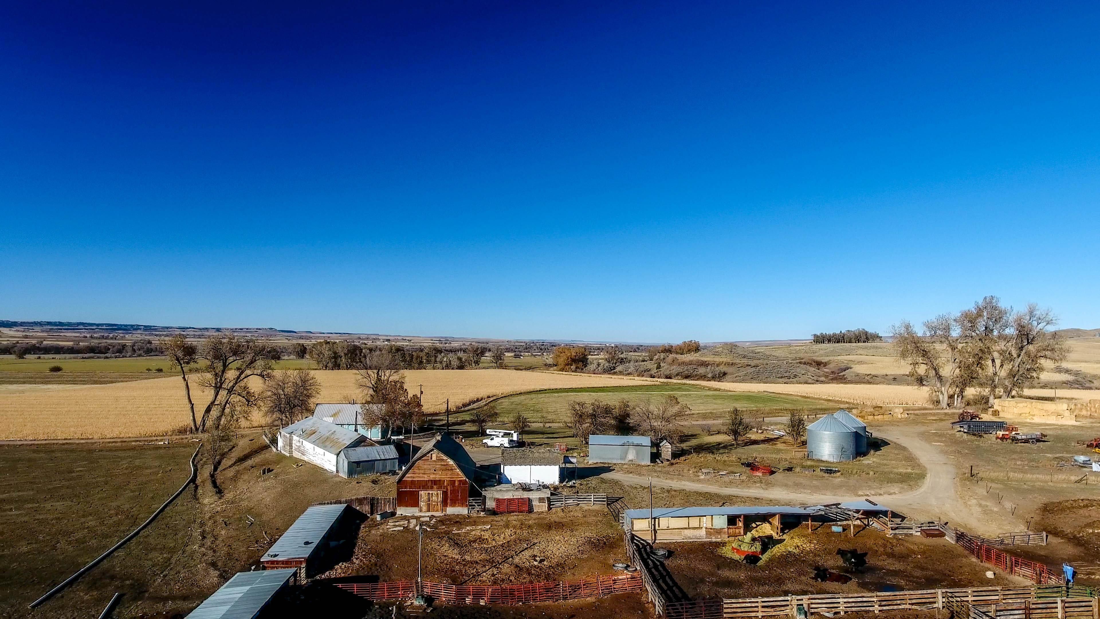 Fromberg, Carbon County, MT Farms and Ranches, House for sale Property