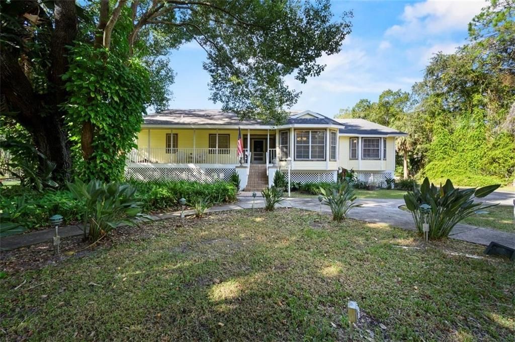 New Port Richey, Pasco County, FL Lakefront Property, Waterfront