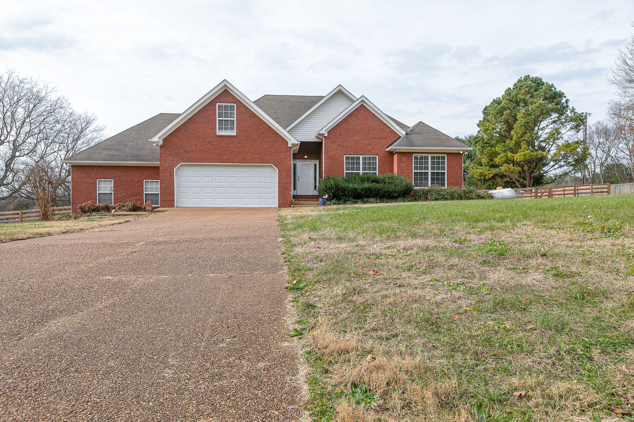 Columbia, Maury County, TN House for sale Property ID 408937534