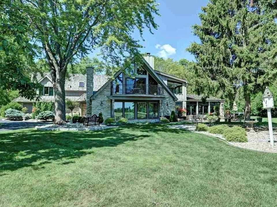 Neenah, Winnebago County, WI Lakefront Property, Waterfront Property