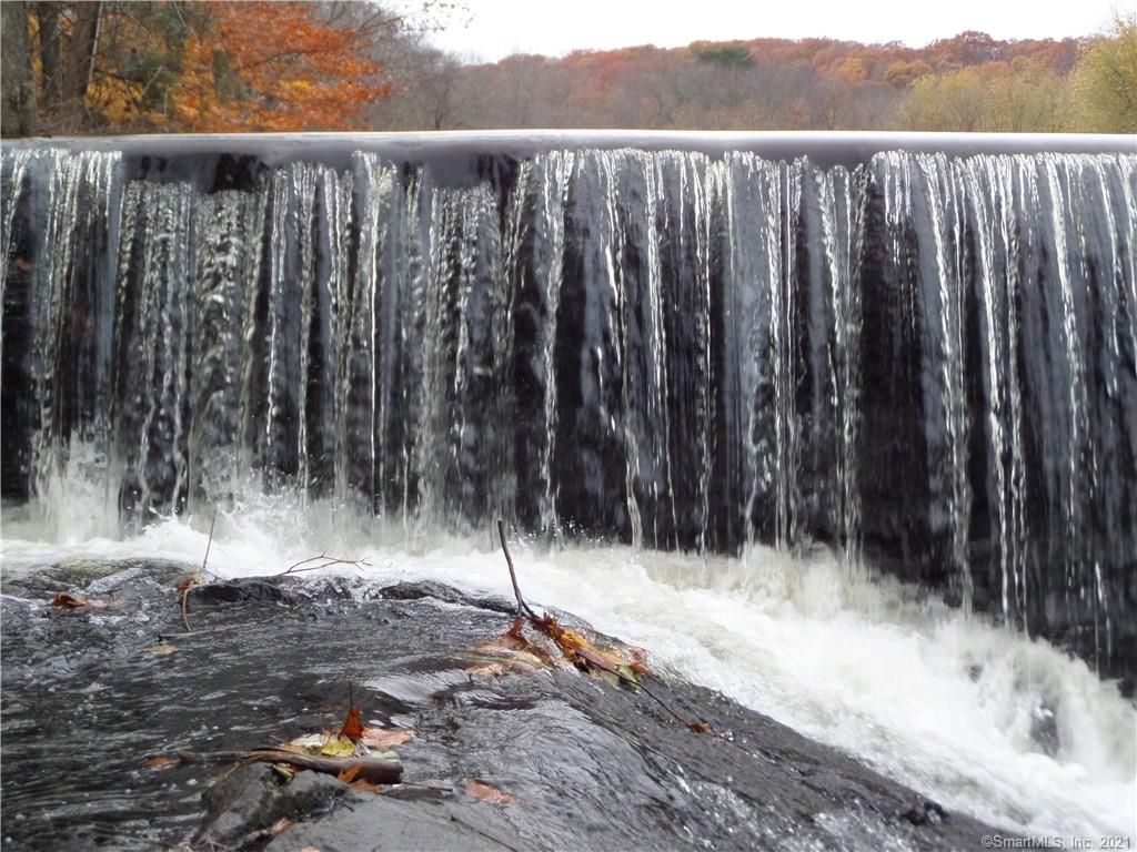Norwich, New London County, CT Undeveloped Land, Lakefront Property