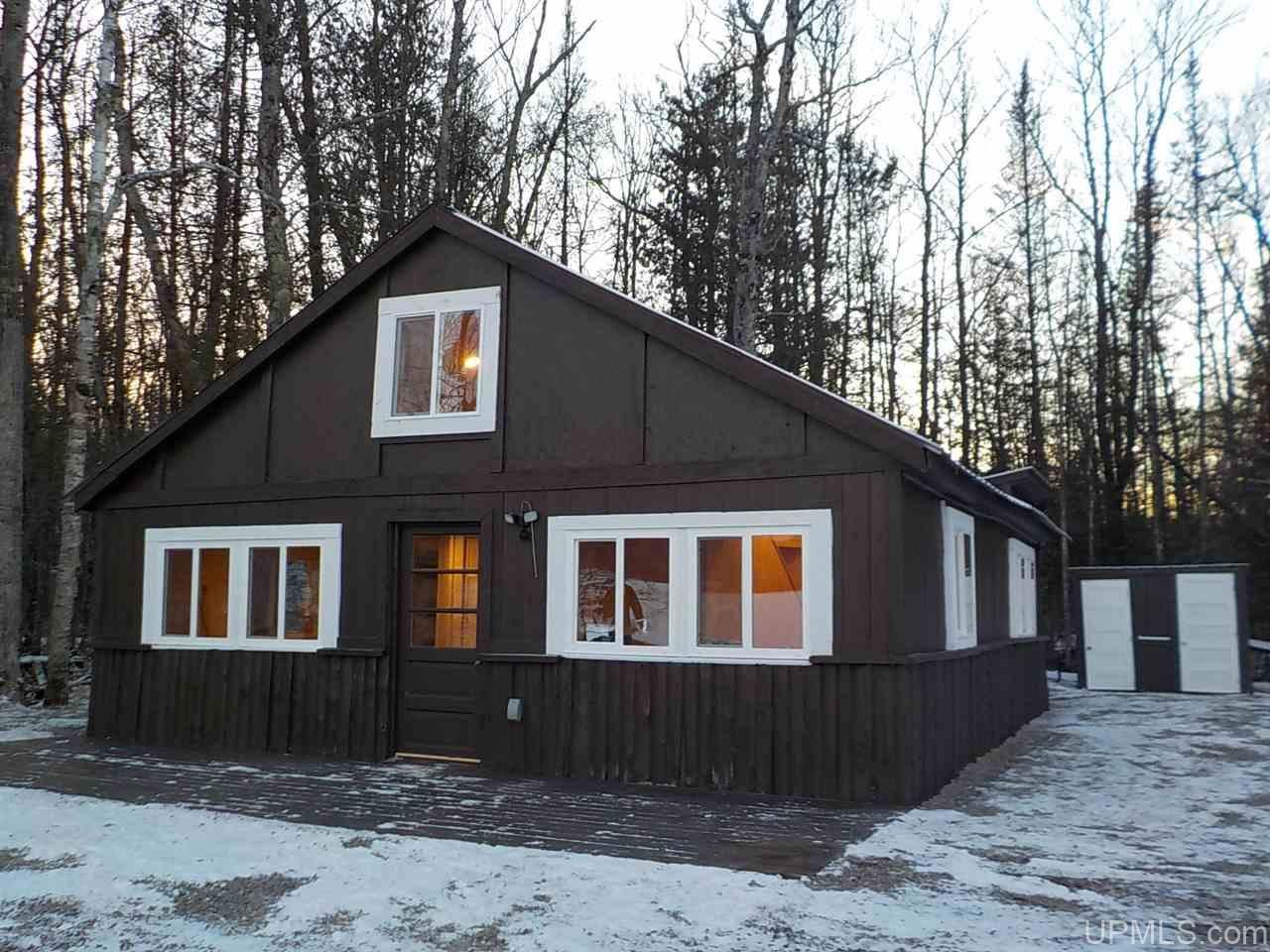 Crystal Falls, Iron County, MI Lakefront Property, Waterfront Property