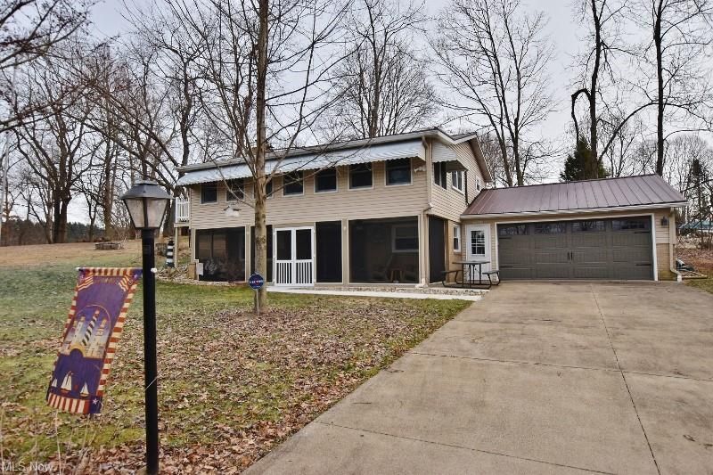 Sherrodsville, Carroll County, OH Lakefront Property, Waterfront Property, House for sale