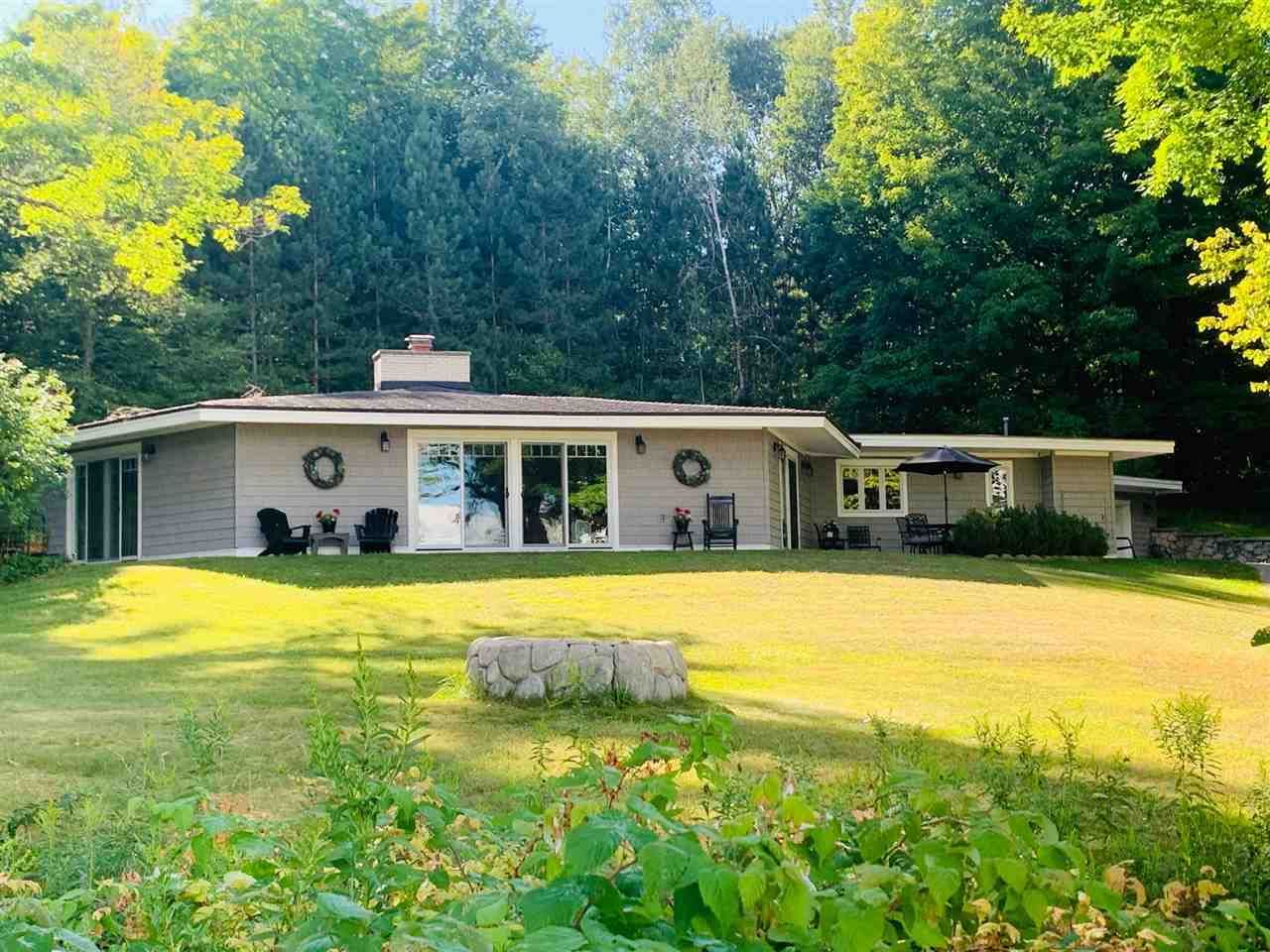 East Jordan, Charlevoix County, MI House for sale Property ID