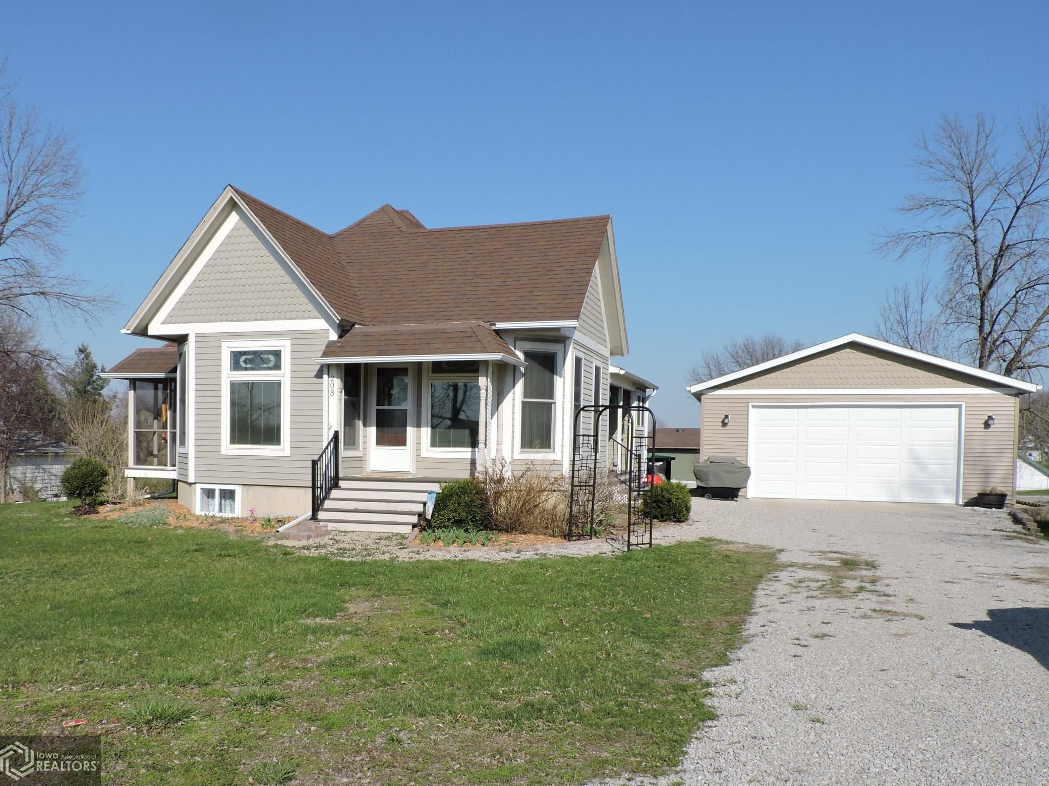 Cantril, Van Buren County, IA House for sale Property ID 409873867