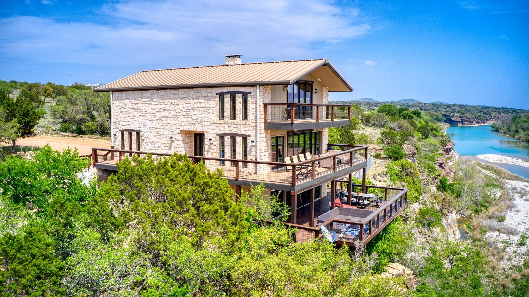 Mason, Mason County, TX Recreational Property, Riverfront Property, Waterfront Property, House