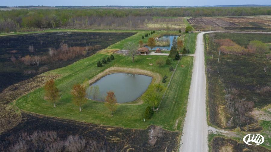 Marengo, Iowa County, IA Recreational Property, Hunting Property, House