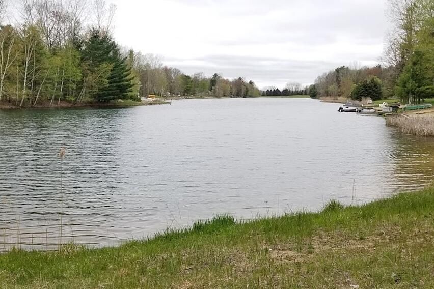 Canadian Lakes, Mecosta County, MI Undeveloped Land, Lakefront Property, Waterfront Property