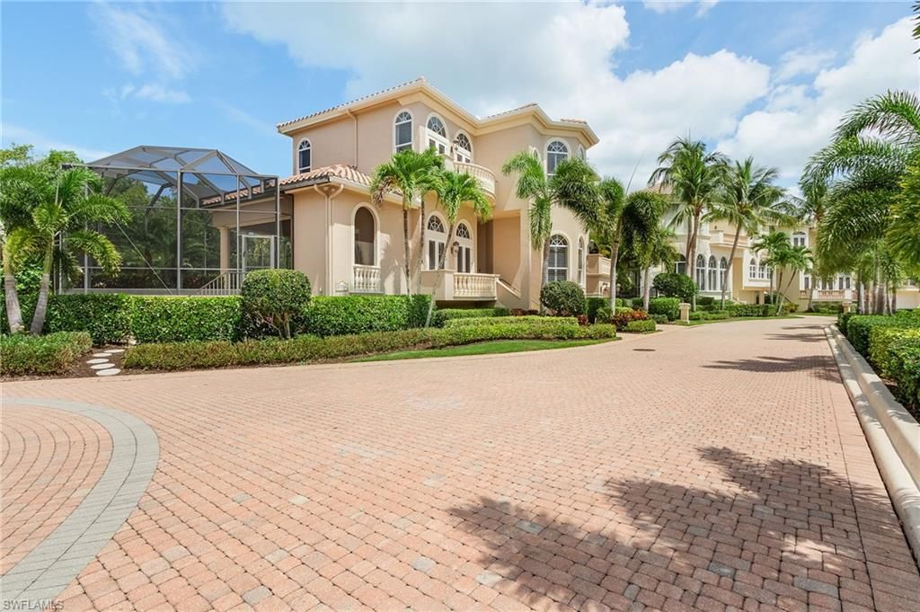 Bonita Springs, Lee County, FL Lakefront Property, Waterfront Property, House for sale Property