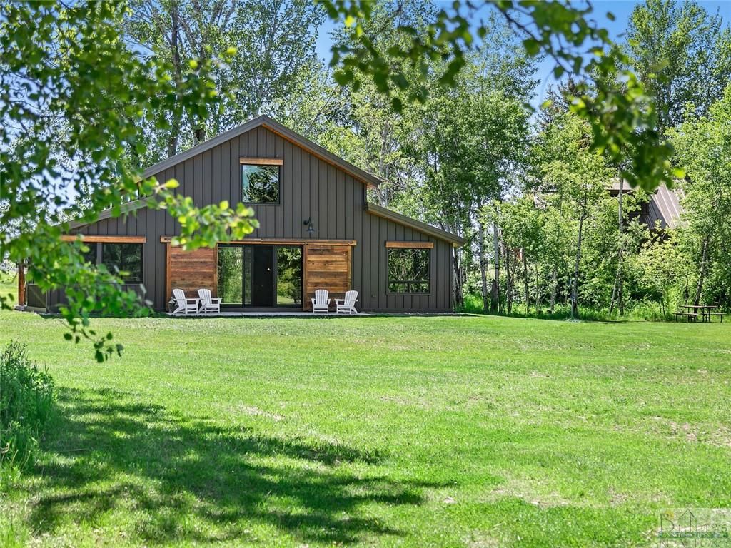 Roberts, Carbon County, MT Lakefront Property, Waterfront Property, House for sale Property ID