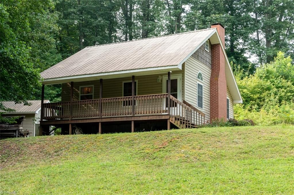 Mount Airy, Surry County, NC House for sale Property ID 411074073