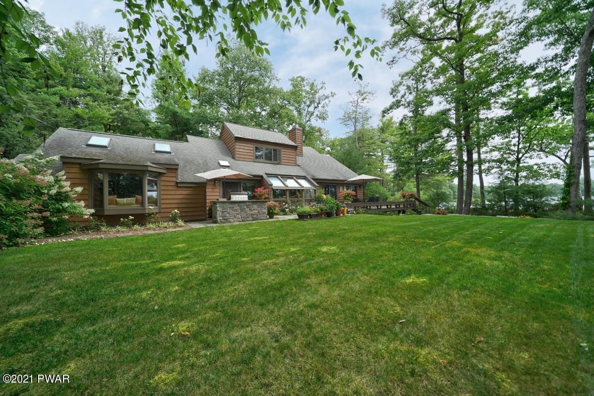 Paupack, Pike County, PA Lakefront Property, Waterfront Property, House