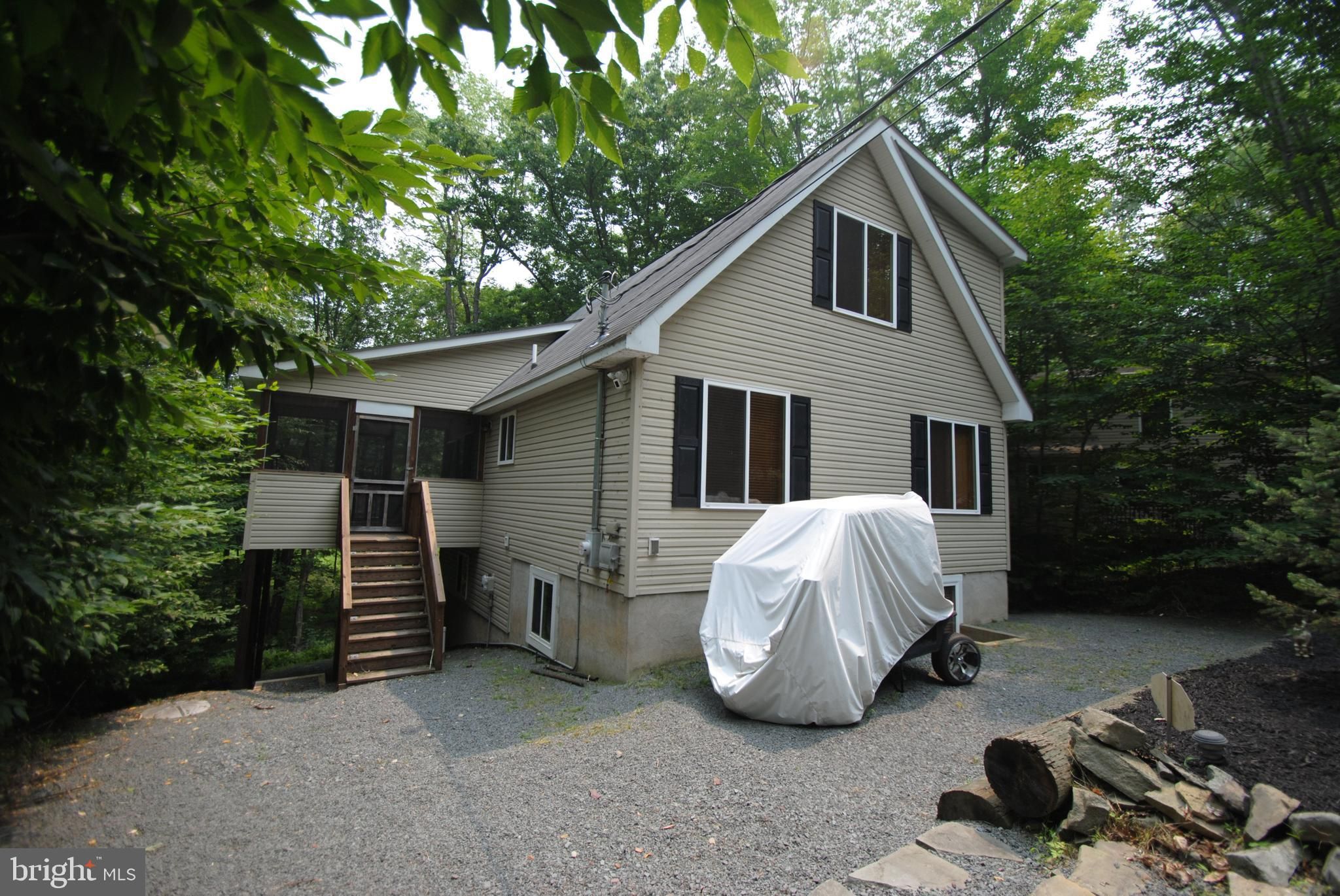 Pocono Lake, Monroe County, PA Lakefront Property, Waterfront Property