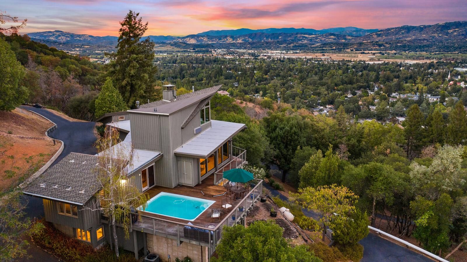 Ukiah, Mendocino County, CA House for sale Property ID 411834214