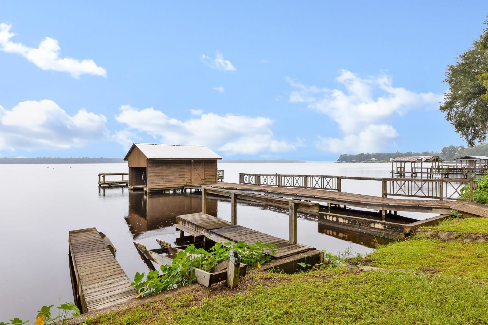 Quincy, Gadsden County, FL Lakefront Property, Waterfront Property