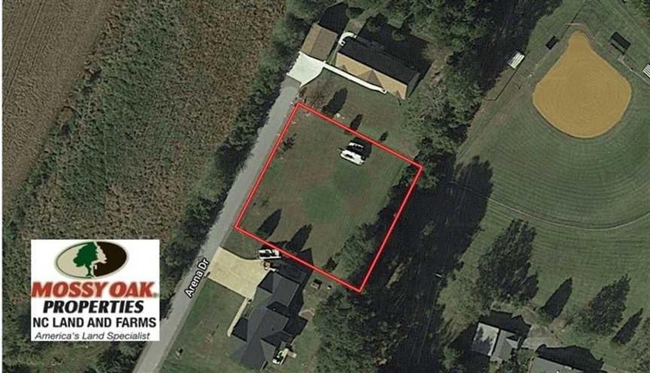 Lake Waccamaw, Columbus County, NC Recreational Property, House for sale Property ID 410706963