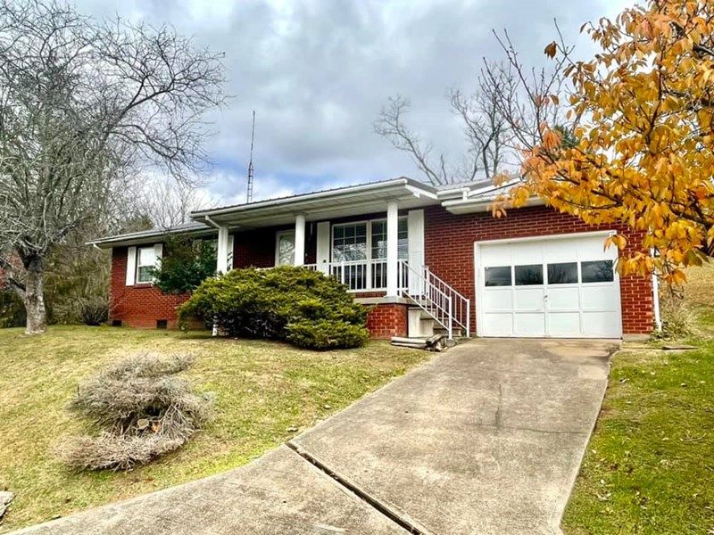 Spencer, Roane County, WV House for sale Property ID 412165589 LandWatch