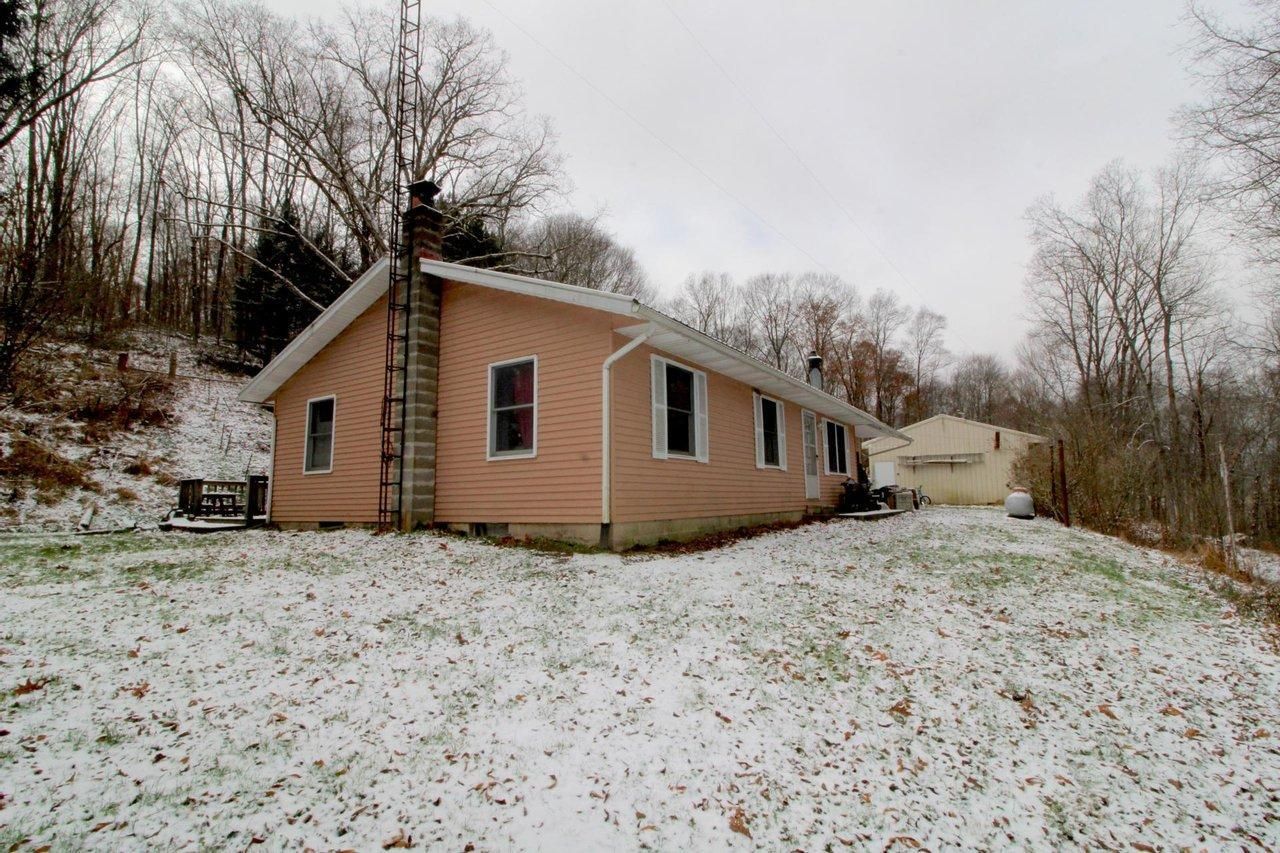 Frazeysburg, Muskingum County, OH Recreational Property, House for sale