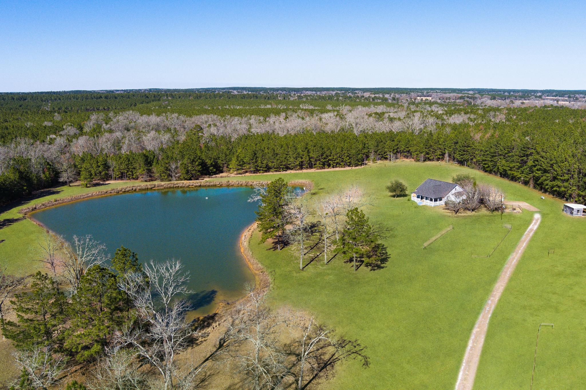 Crockett, Houston County, TX Farms and Ranches, Horse Property, House