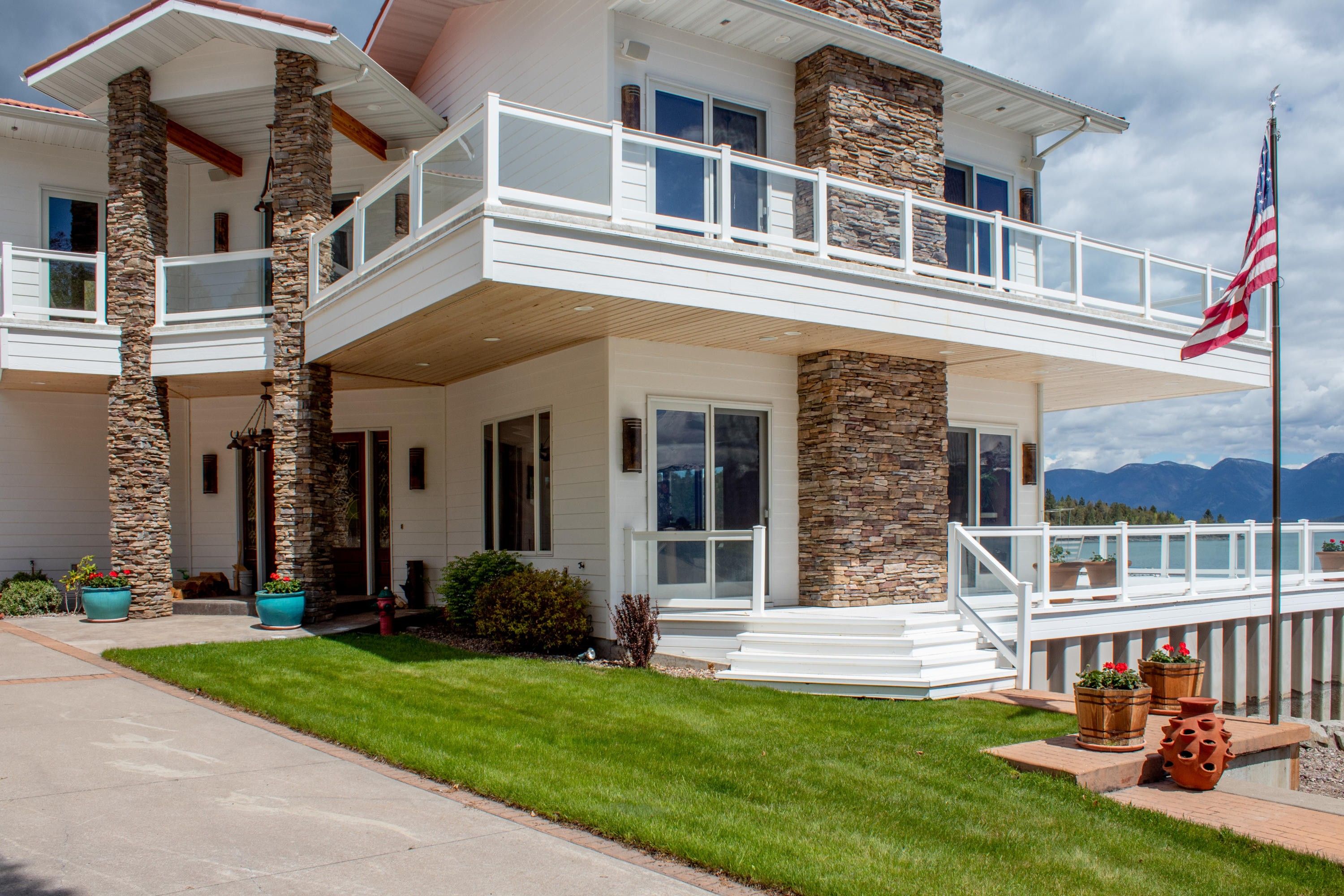 Polson, Lake County, MT Lakefront Property, Waterfront Property, House