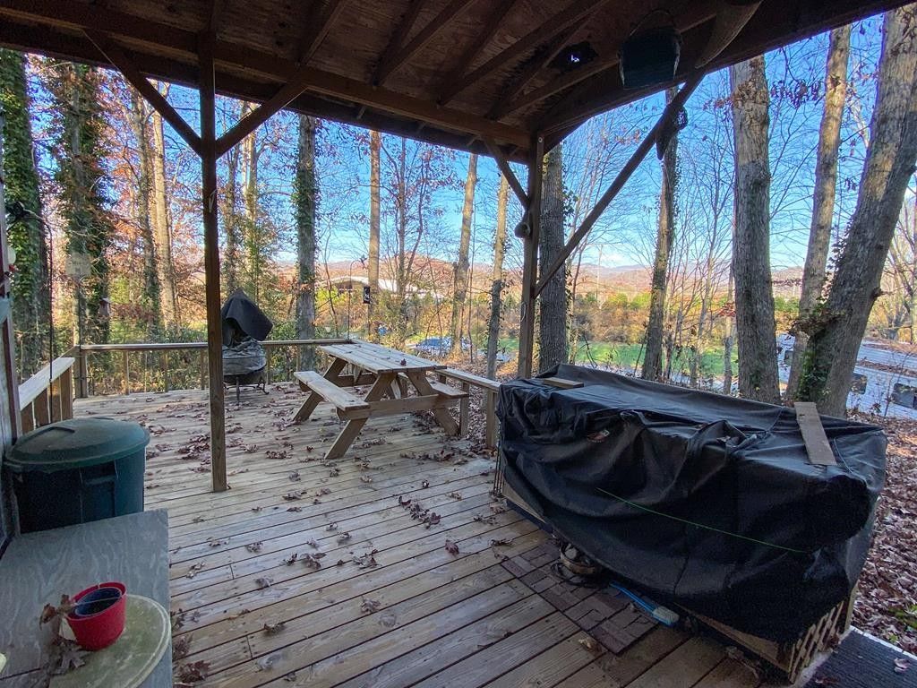 Qualla, Jackson County, NC House for sale Property ID 412111081 LandWatch