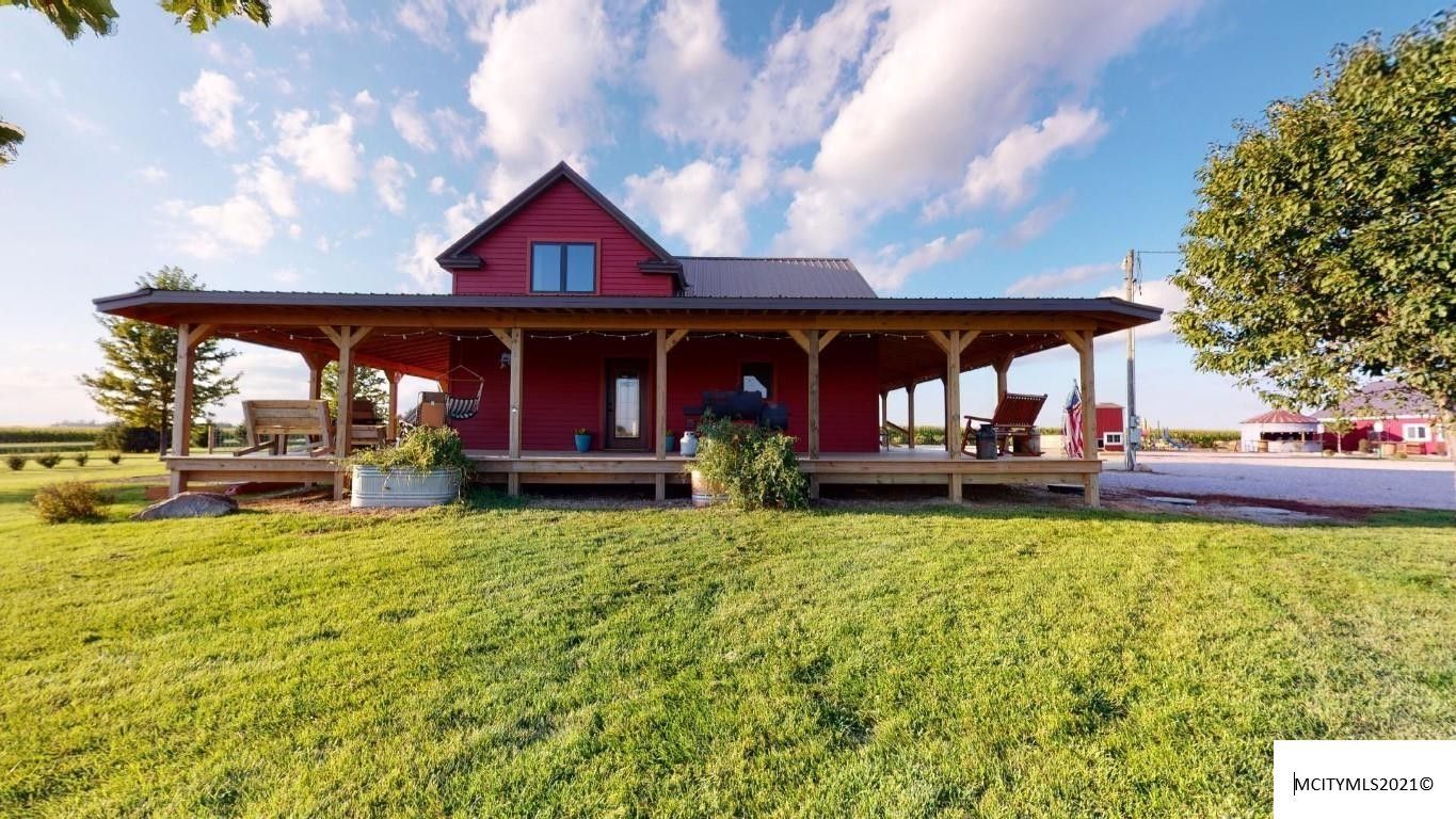 Nora Springs, Floyd County, IA Farms and Ranches, House for sale