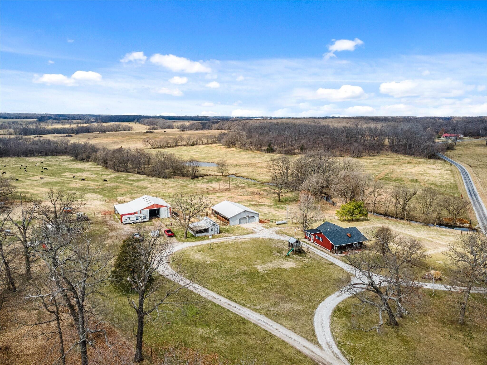 La Russell, Lawrence County, MO Farms and Ranches, Lakefront Property