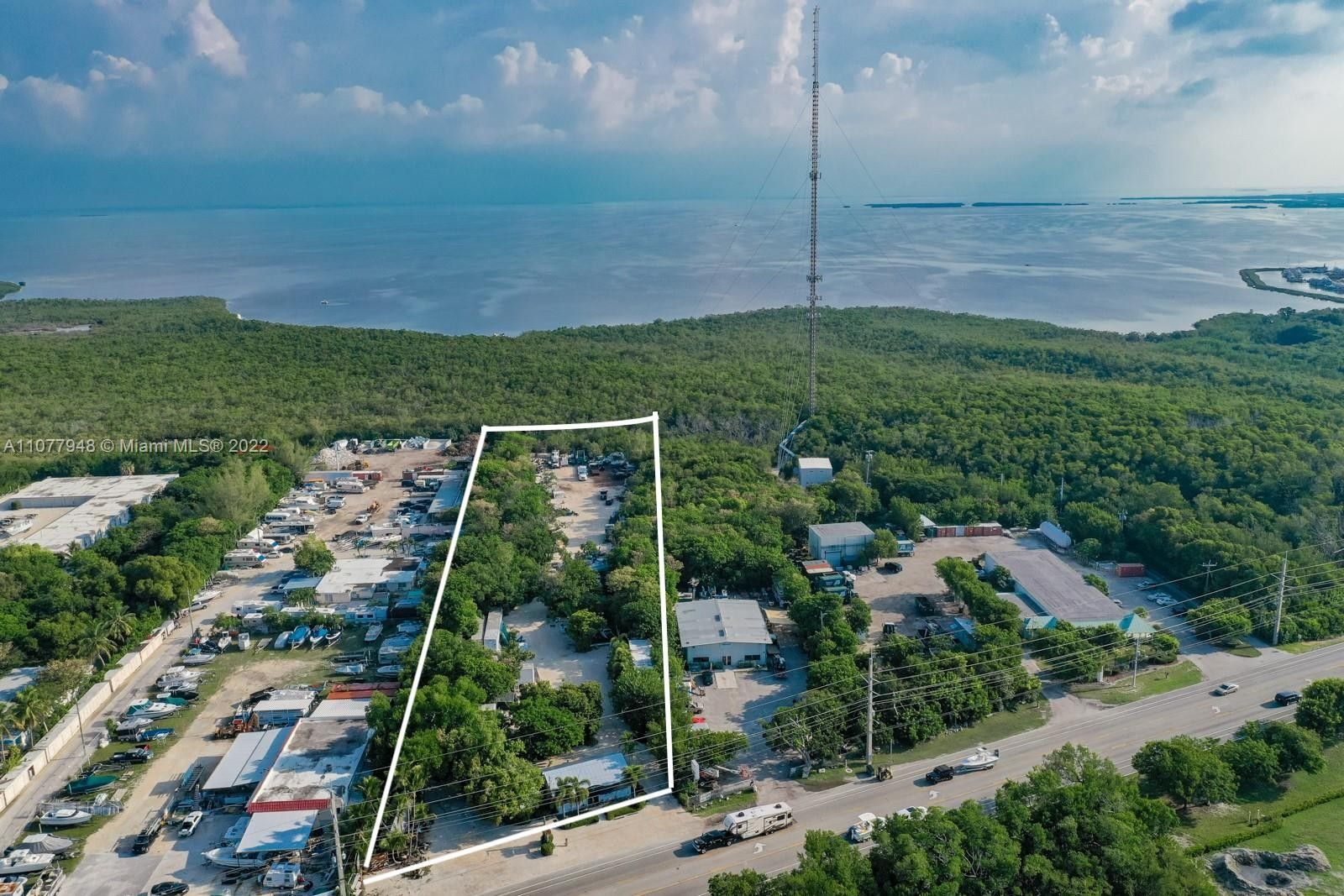 Islamorada, Monroe County, FL Commercial Property, Lakefront Property